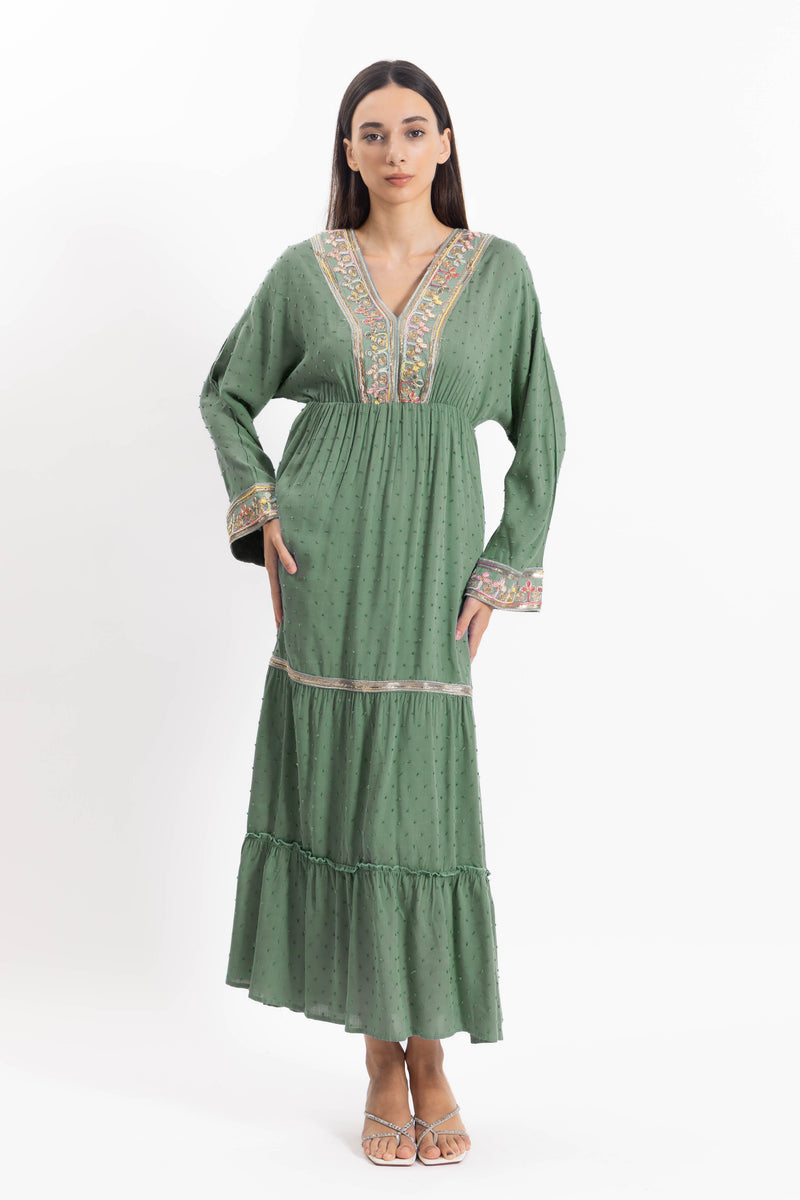 DETAIL EMBROIDERED MAXI DRESS