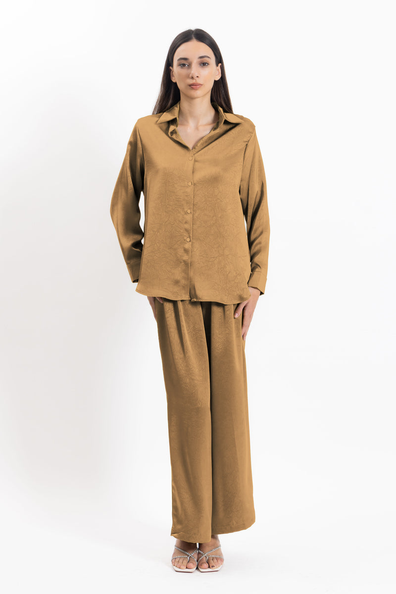 TEXTURED SATIN SHIRT SET