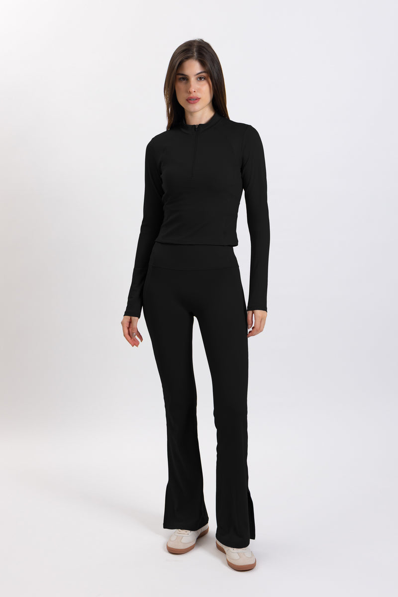 SOFT FLARED YOGA PANTS