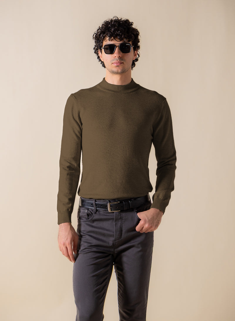 FINE KNIT MOCK-NECK SWEATER