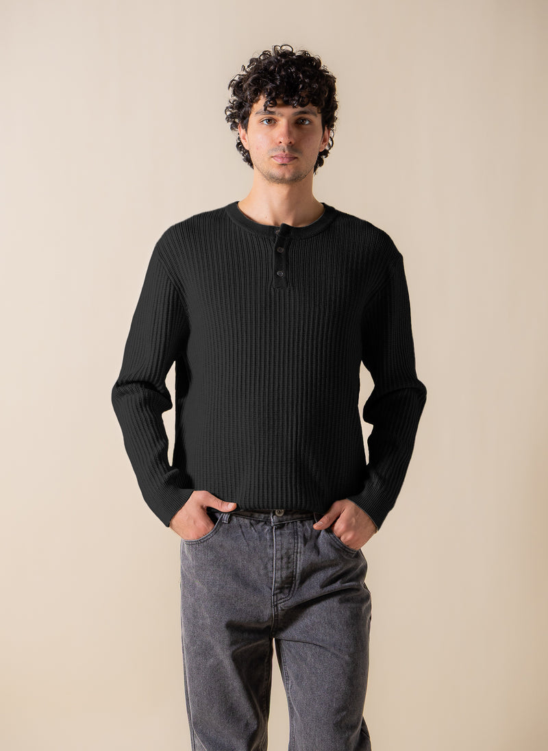 TEXTURED HENLEY SWEATSHIRT