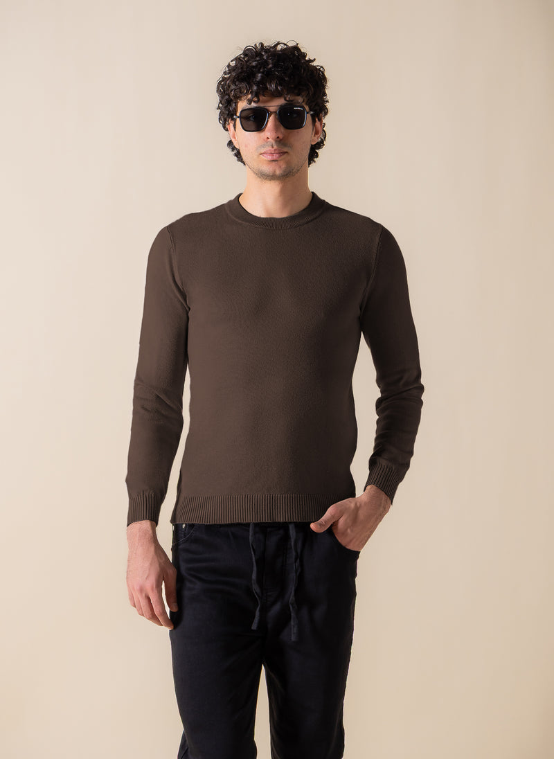 KNITTED SLIM SWEATER