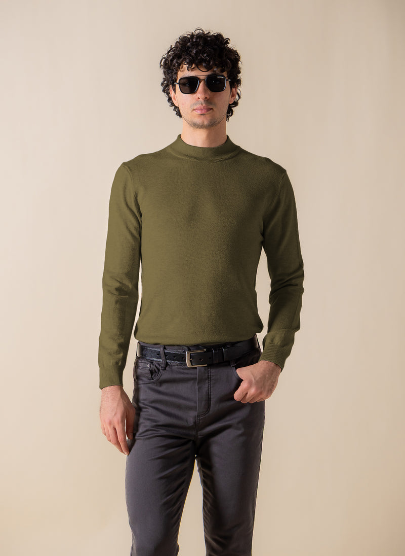FINE KNIT MOCK-NECK SWEATER