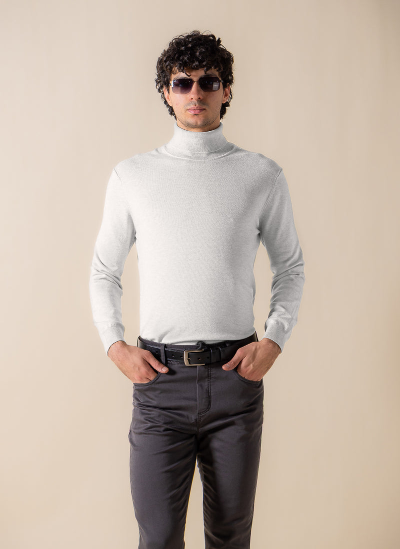 FINE KNIT TURTLE-NECK SWEATER