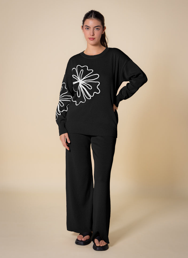 EMBROIDERED SWEATER SET