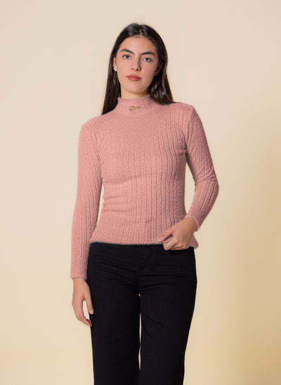 DETAILED SOFT KNITTED TOP