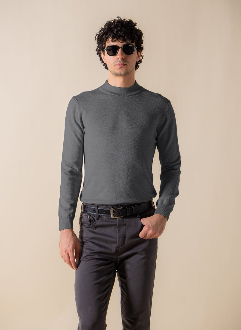 FINE KNIT MOCK-NECK SWEATER