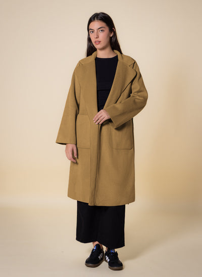 DETAILED WOOL BLEND COAT