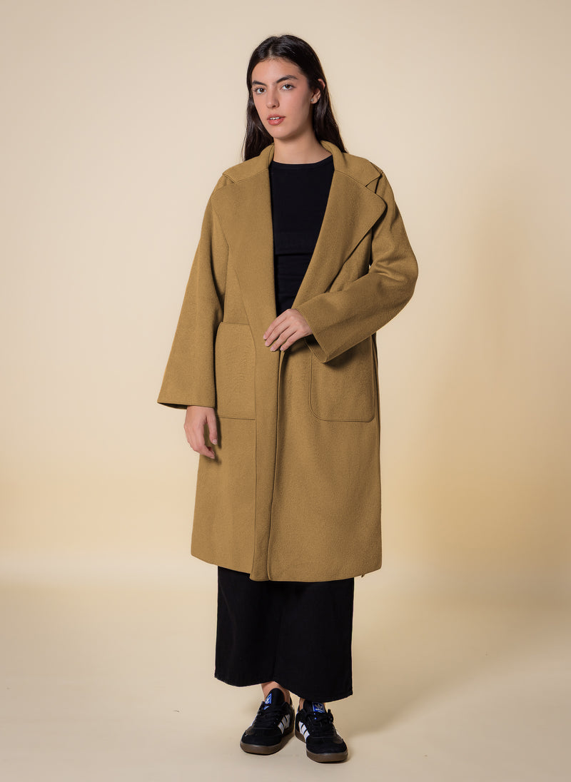 DETAILED WOOL BLEND COAT
