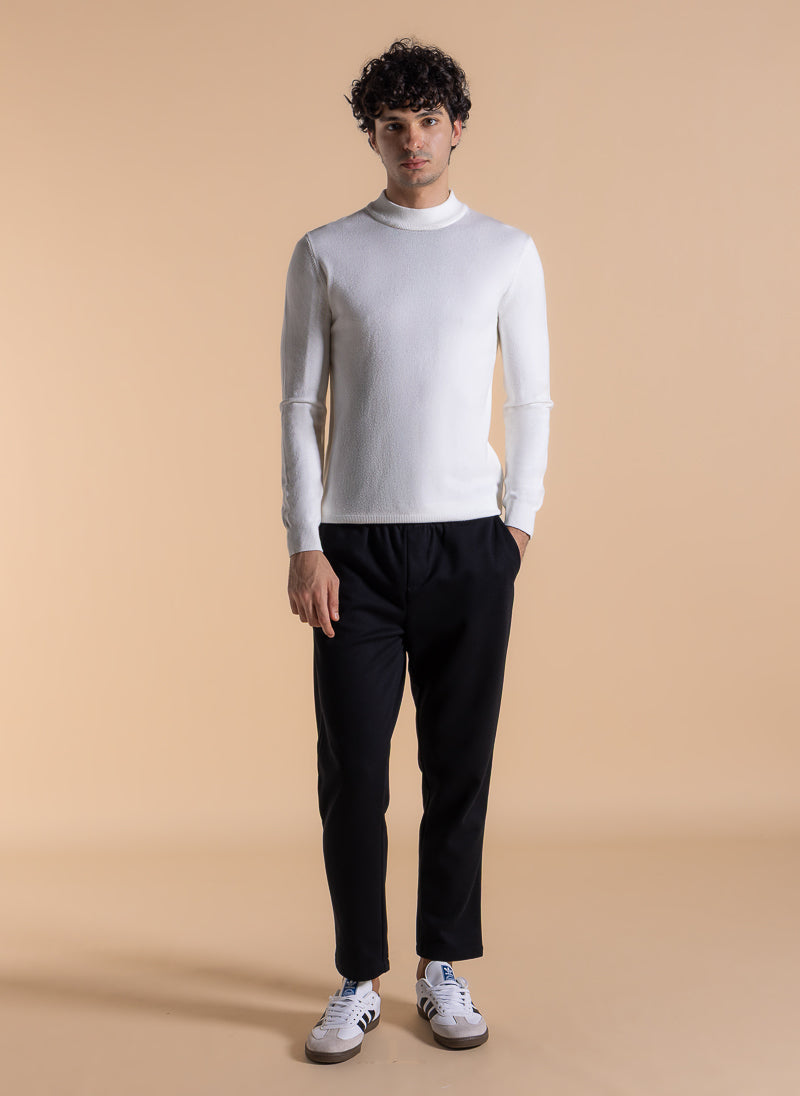FINE KNIT MOCK NECK SWEATER