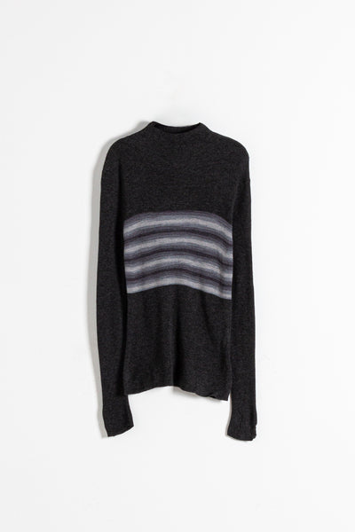 LIGHTWEIGHT KNIT TOP