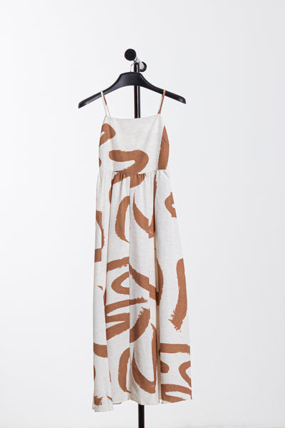 VOLUMINOUS LINEN DRESS