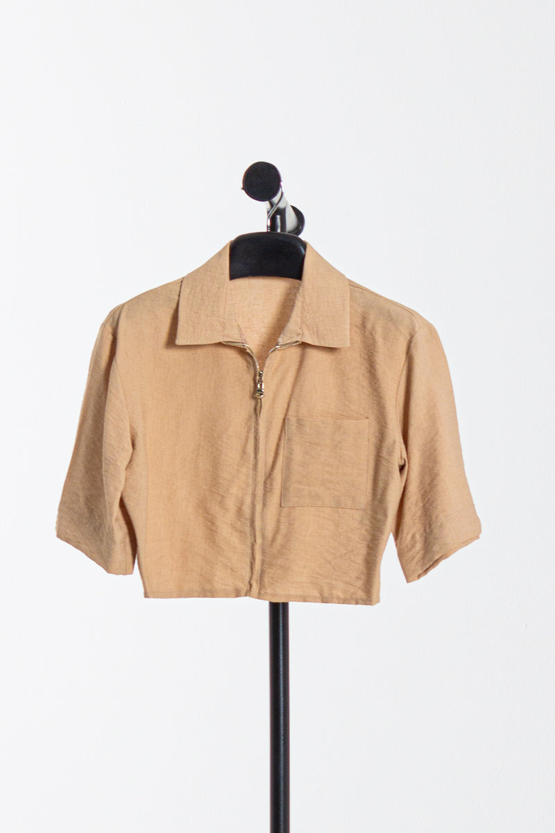 DETAILED LINEN BLEND CROP SHIRT