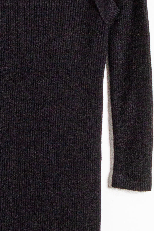FITTED KNIT MIDI DRESS