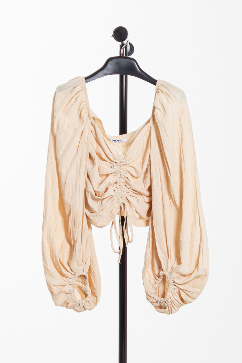 VOLUMINOUS DETAILED CROP TOP