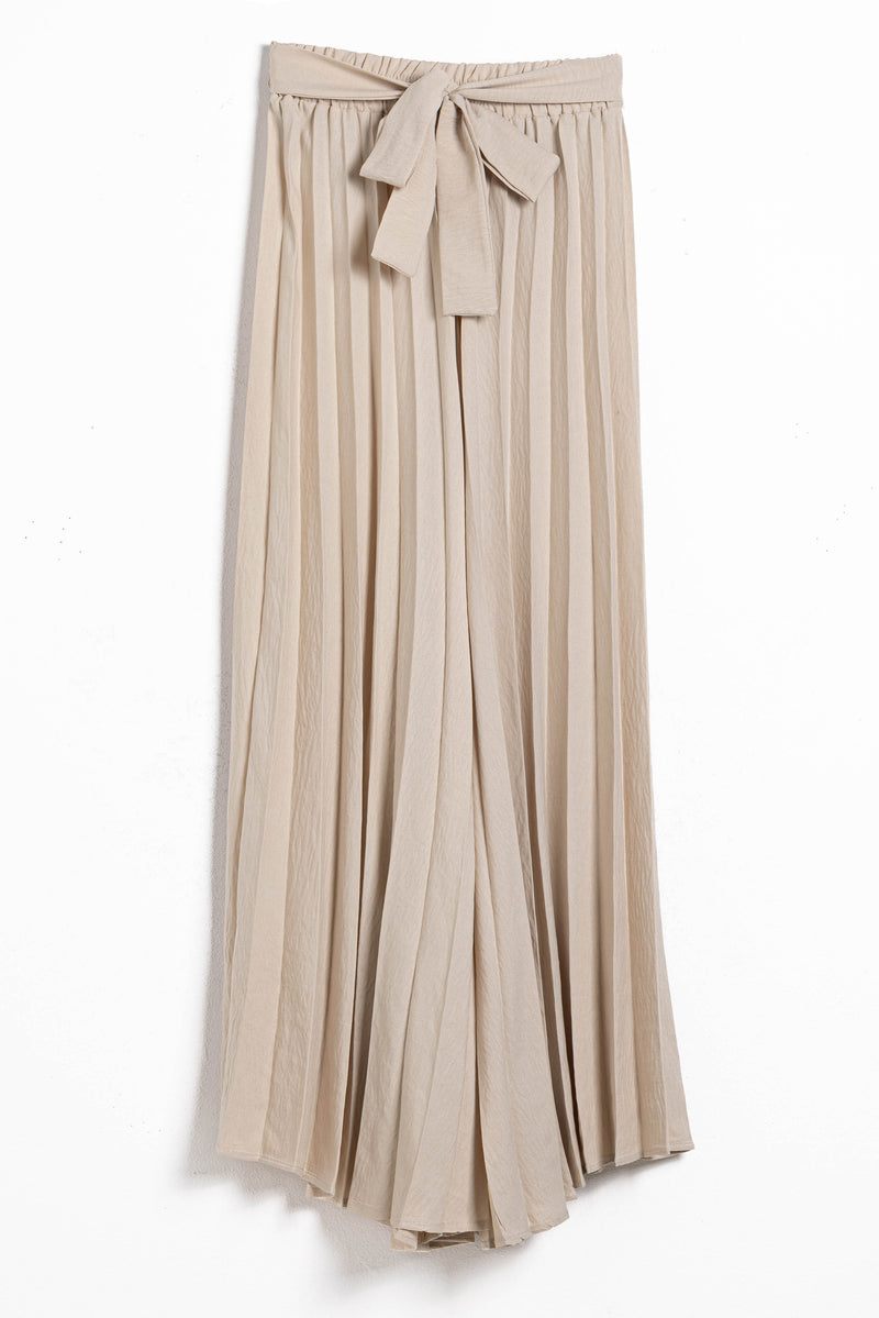 PLEATED WIDE-LEG TROUSERS