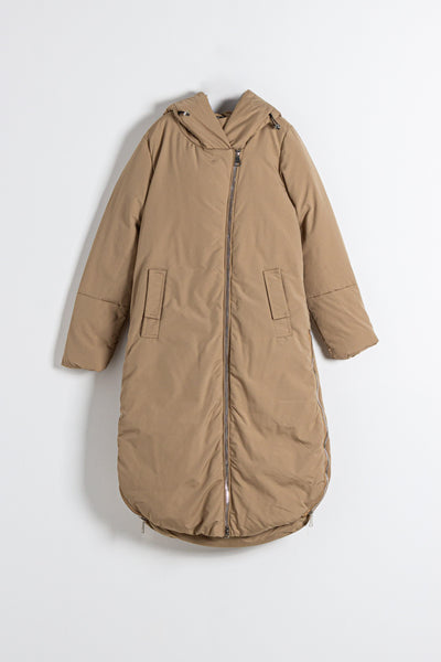 WATER AND WIND PROTECTION HOODED PUFFER