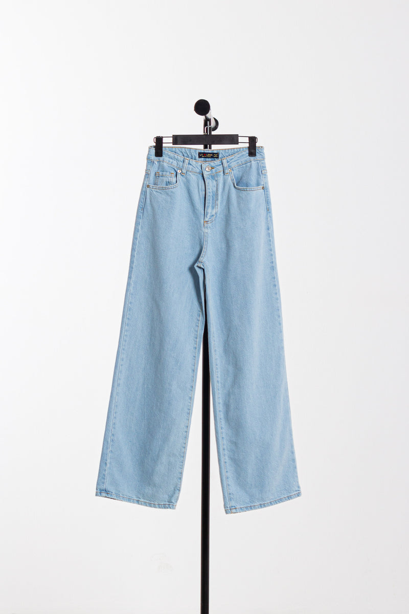 WIDE LEG DENIM JEANS