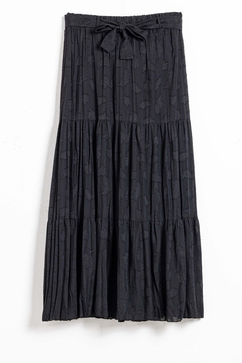 DETAIL EMBROIDERED MAXI SKIRT