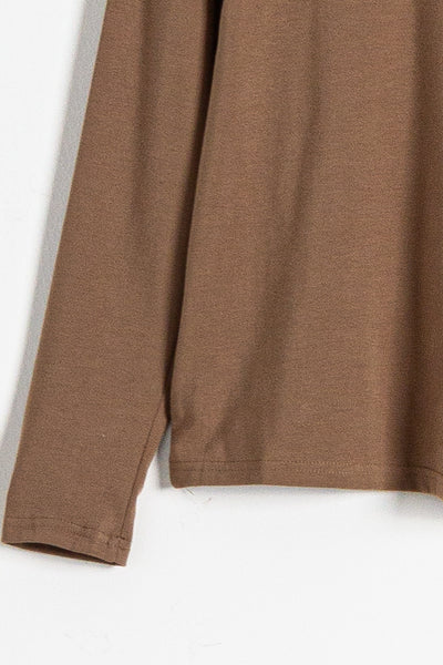 BASIC KNIT SWEATER