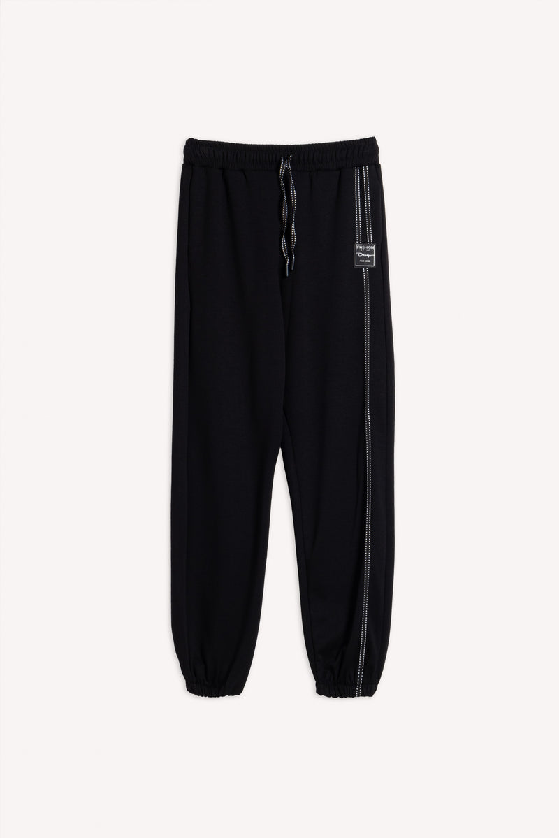 DETAILED SOFT HOODIE SET