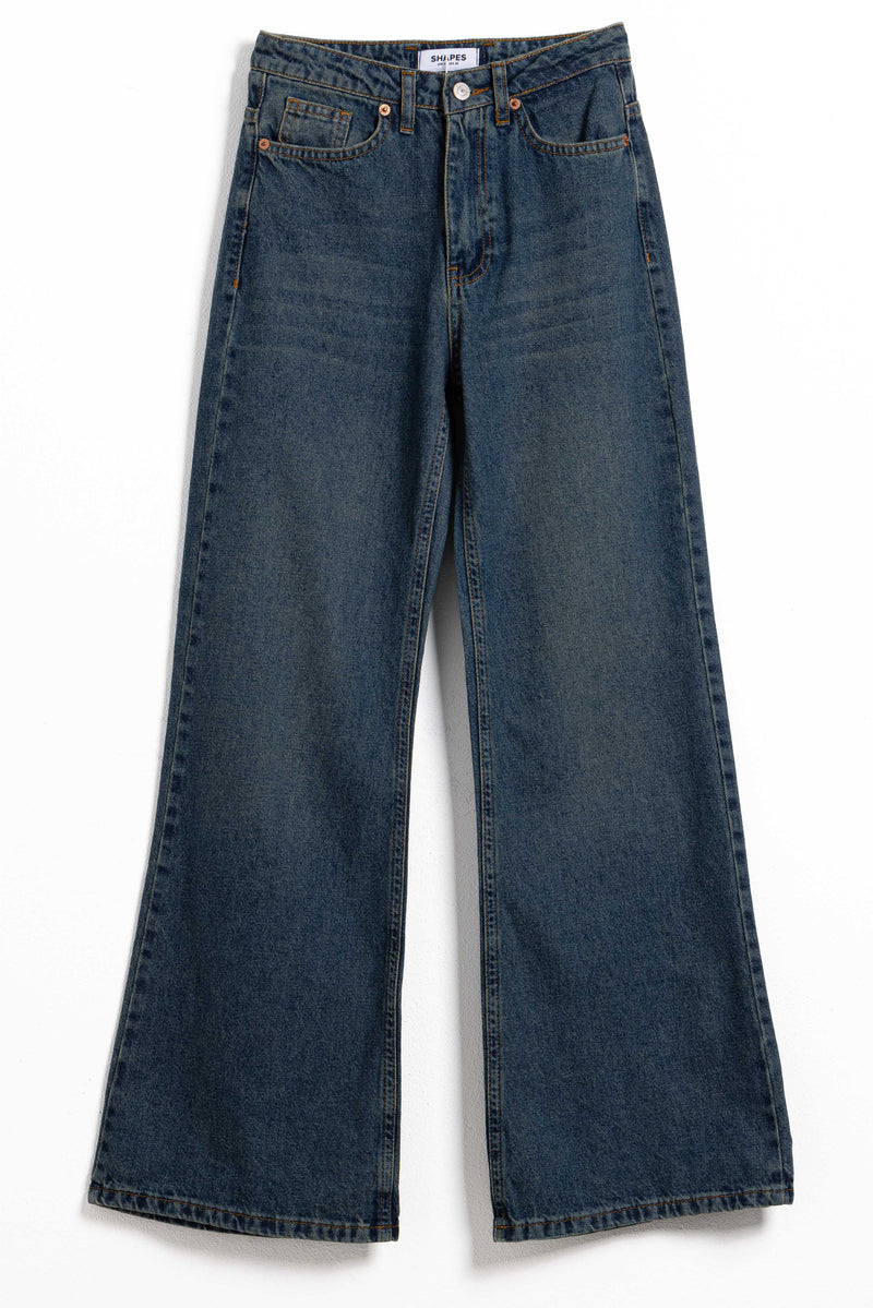 HIGH-RISE JEANS