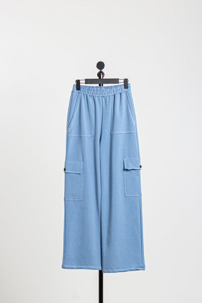 WIDE-LEG CARGO TROUSERS