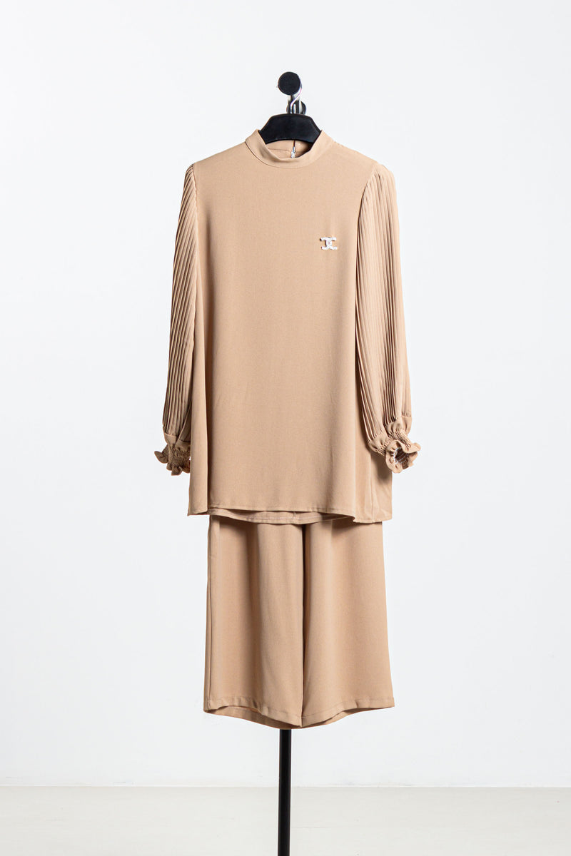 DETAILED HIGH NECK SET