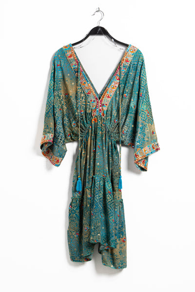 DETAIL PRINTED SHORT DRESS