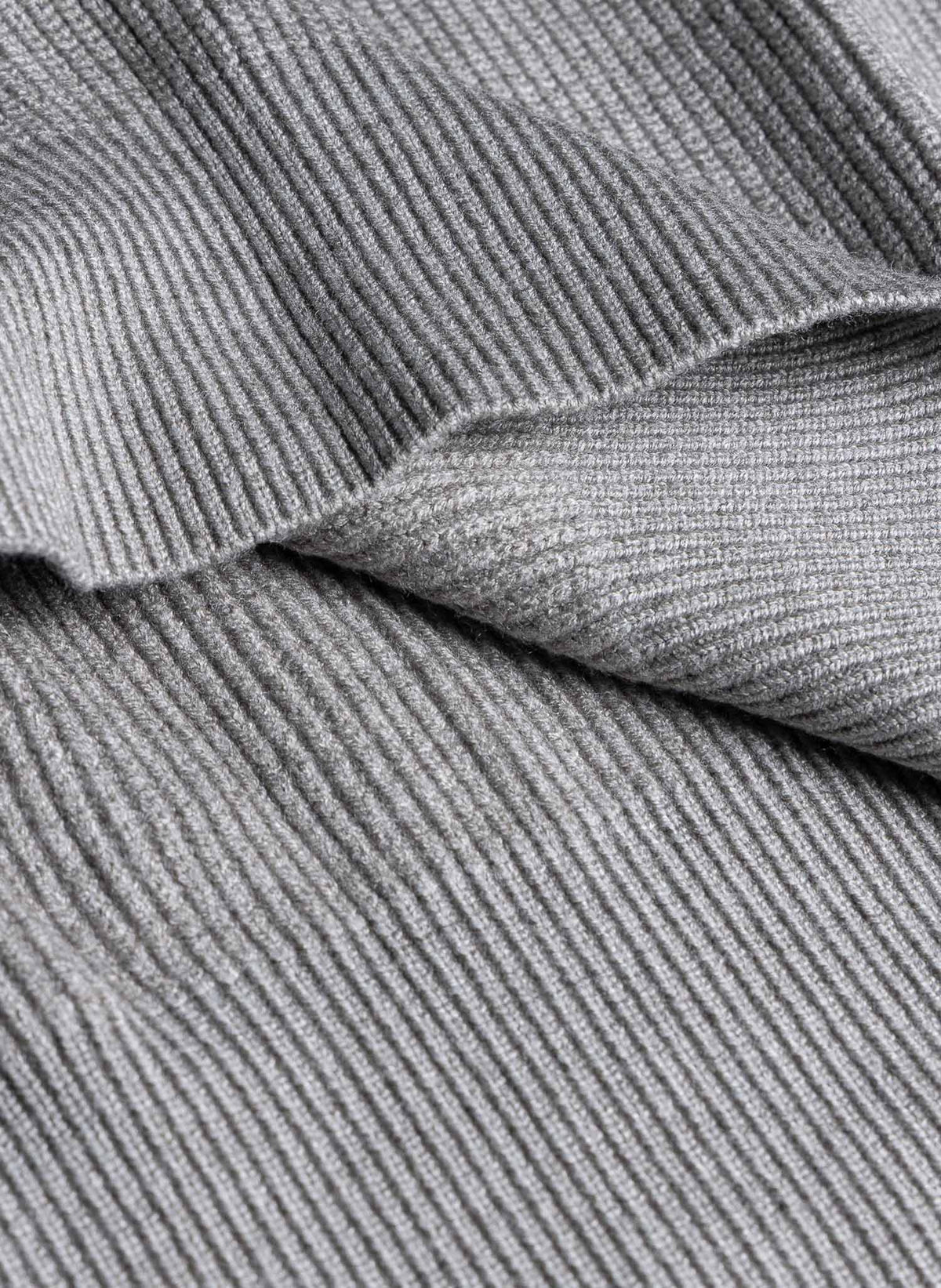 RIBBED HENLEY KNIT SWEATER