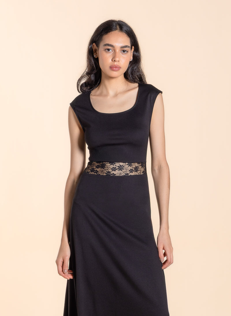 LACE DETAIL MIDI DRESS
