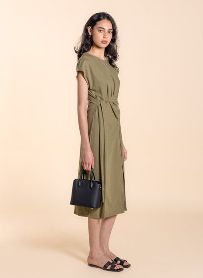 COMFORT WASIT-TIE DRESS WITH SLIT