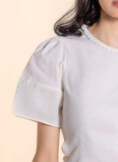 DETAILED COTTON BACK TIE TOP