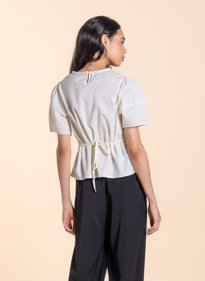 DETAILED COTTON BACK TIE TOP