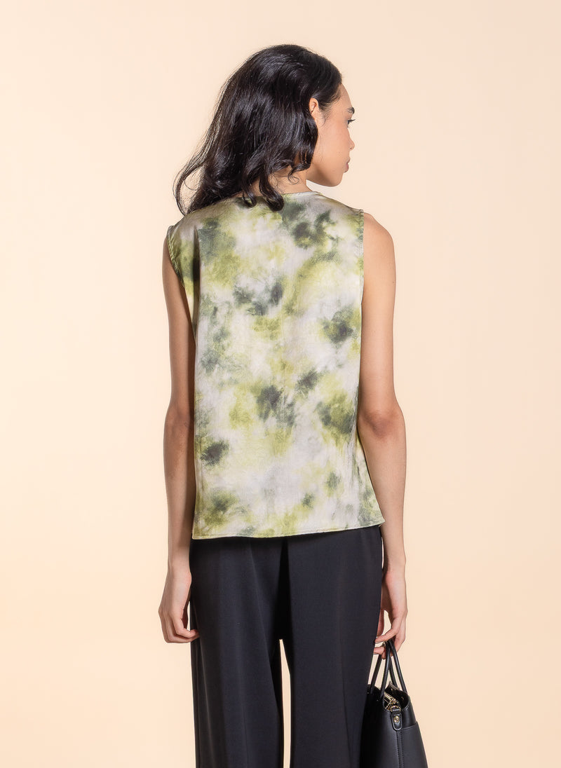 DRAPED PRINTED SATIN TOP
