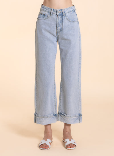 CROPPED HIGH-WASIT JEANS