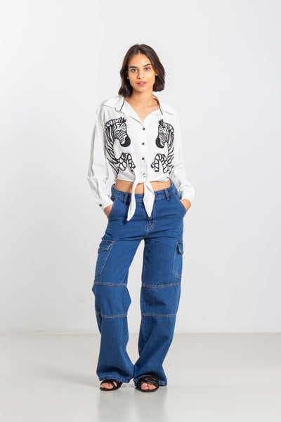 WIDE-LEG MID-RISE CARGO JEANS