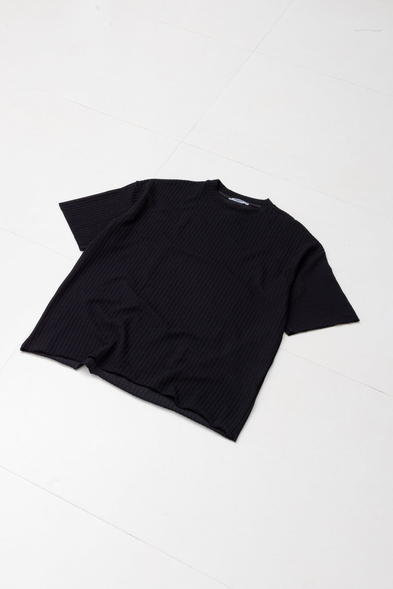 TEXTURED T-SHIRT