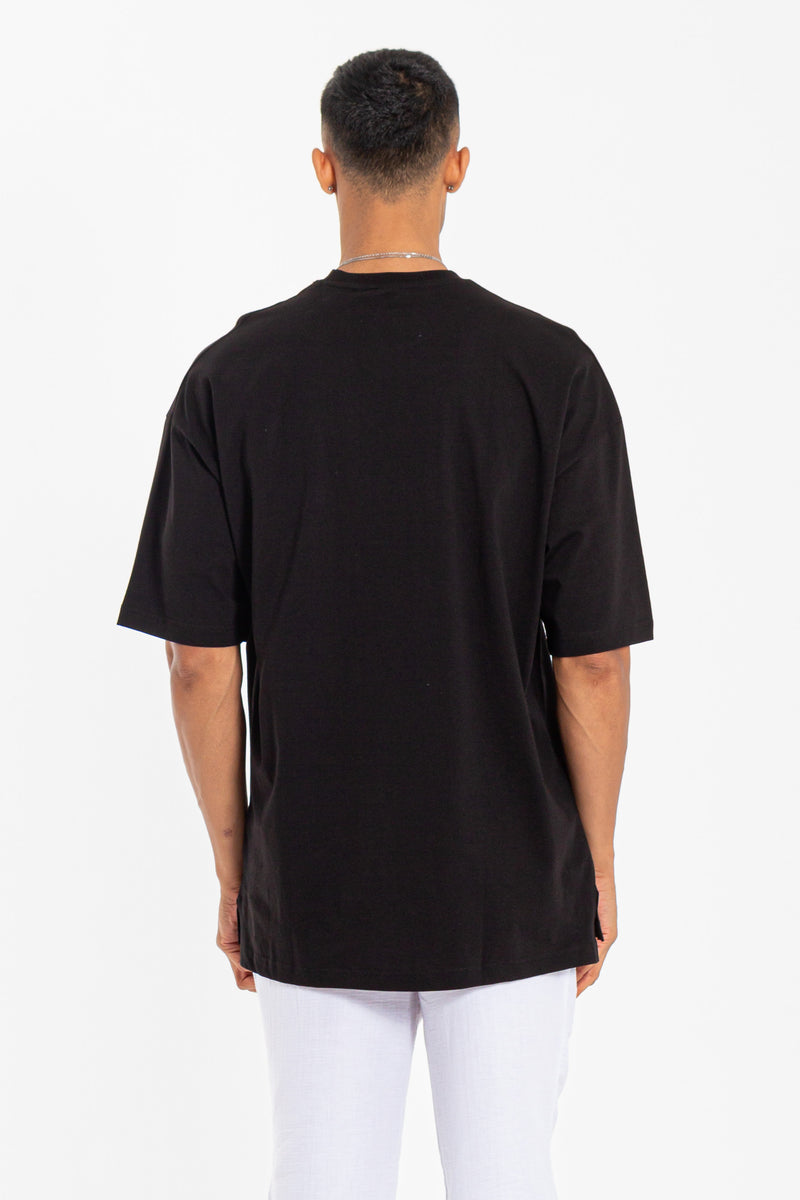 BASIC OVERSIZED T-SHIRT