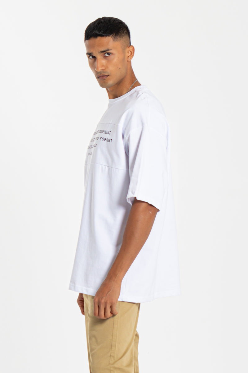 SHIRT WITH CONTRAST SLOGAN