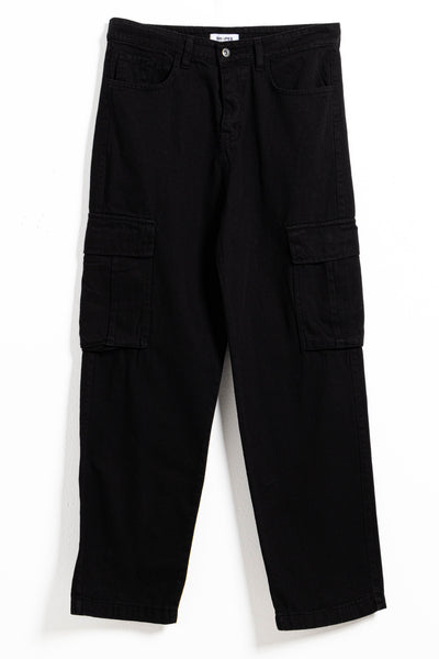 TROUSERS WITH UTILITY POCKETS