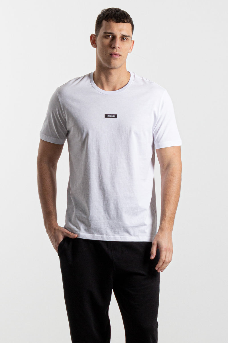 T-SHIRT WITH CONTRAST PRINT
