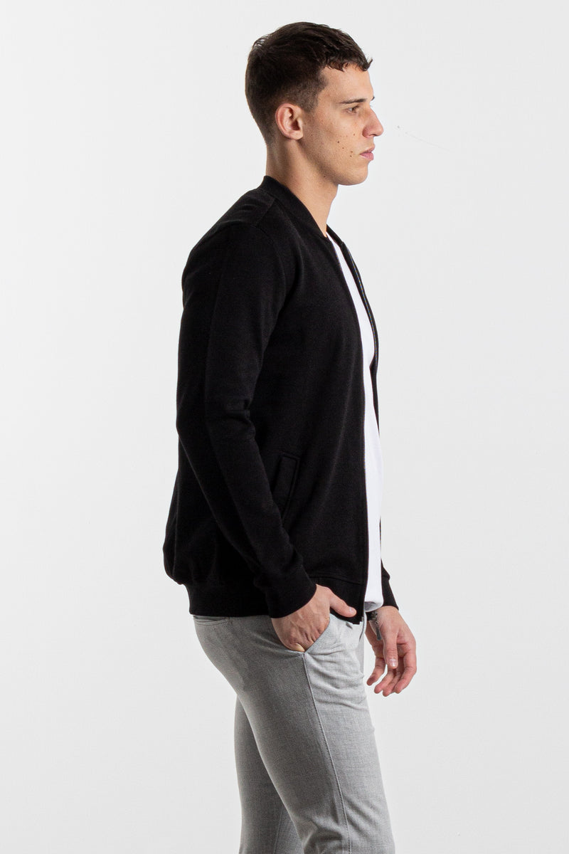 LIGHTWEIGHT KNIT BOMBER JACKET