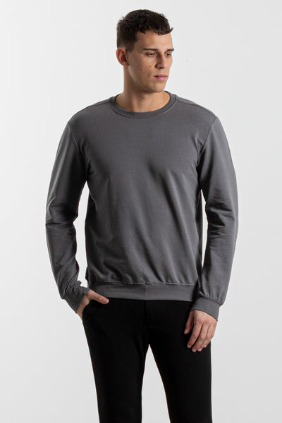 BASIC LONG SLEEVE T-SHIRT