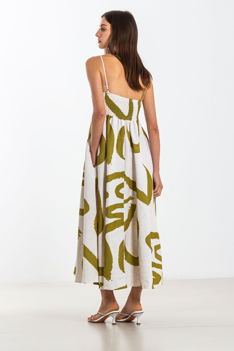 VOLUMINOUS LINEN DRESS