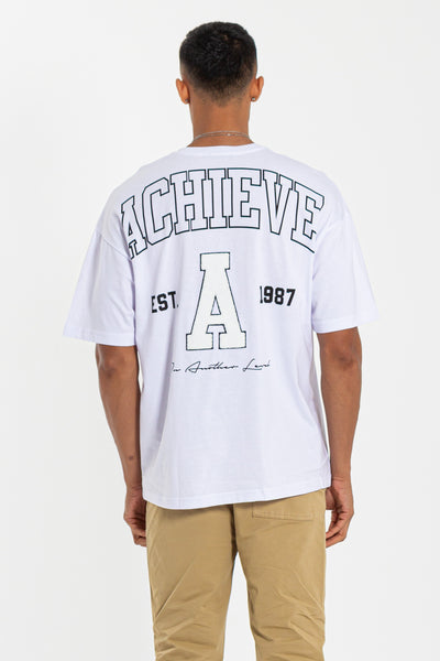 T-SHIRT WITH CONTRAST PATCH