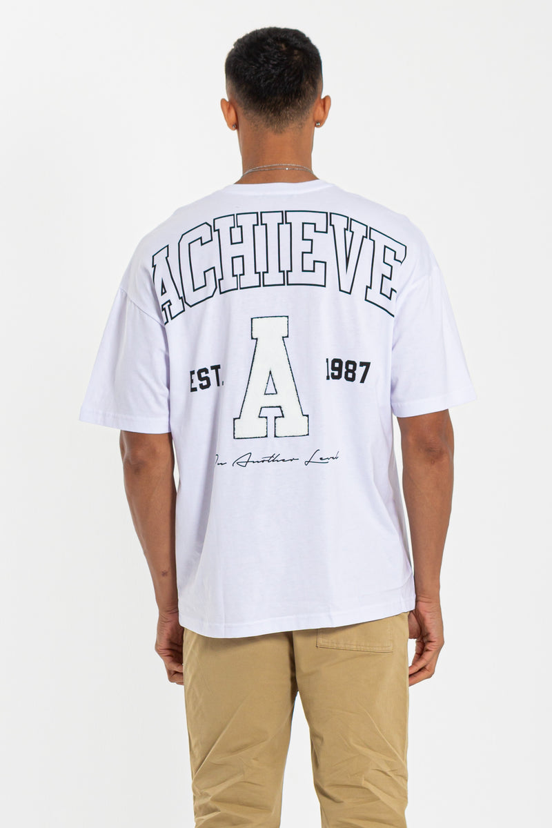 T-SHIRT WITH CONTRAST PATCH