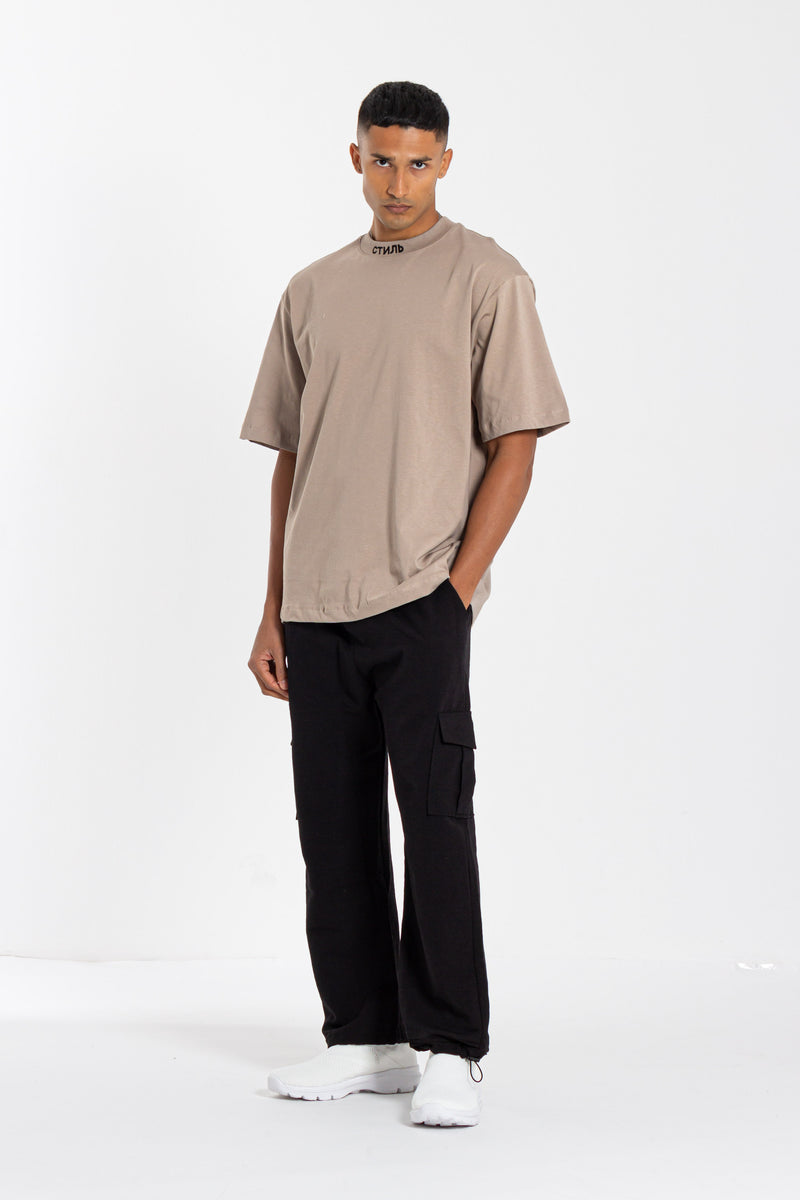 OVERSIZED EMBROIDERED T-SHIRT