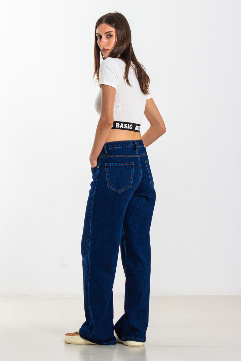 DETAILED CROP TOP