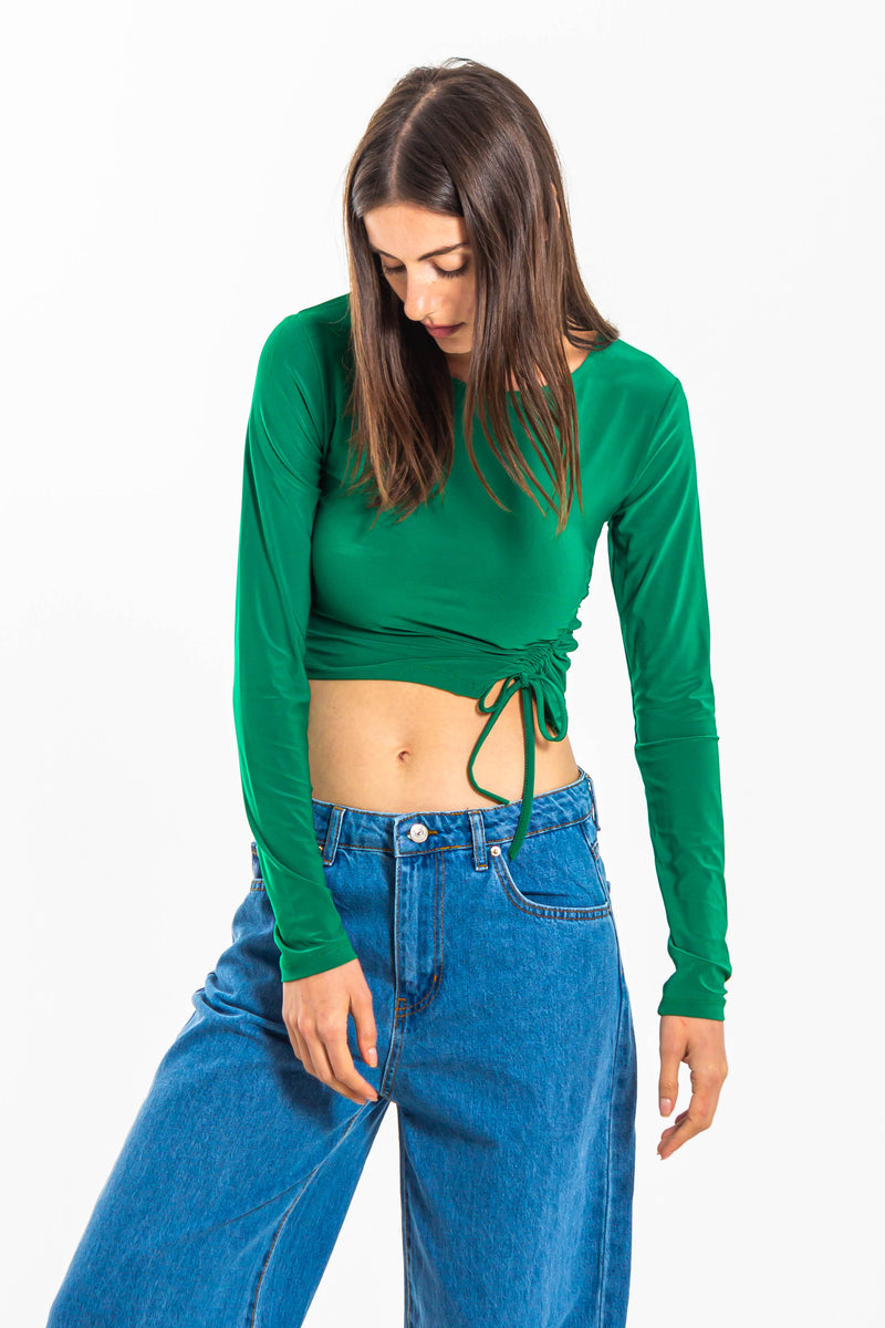 DETAILED CROP TOP
